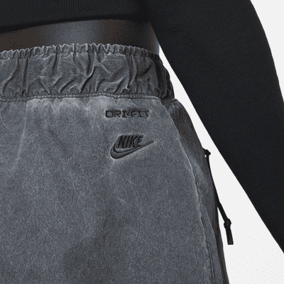 Pants de tiro alto de tejido Woven para mujer Nike Sportswear Dri-FIT Tech Pack