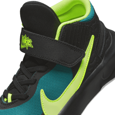 Nike Team Hustle D 10 FlyEase Older Kids' Easy On/Off Basketball Shoes ...