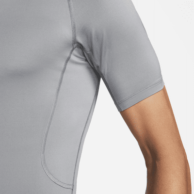 Haut de fitness ajusté à manches courtes Nike Pro Dri-FIT pour homme