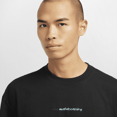 Nike Sportswear Men's Max90 T-Shirt