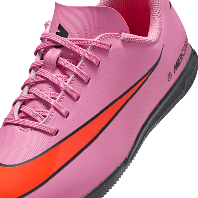 Nike Jr. Mercurial Vapor 16 Club Little/Big Kids' Indoor/Court Low-Top Soccer Shoes