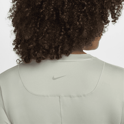 Nike (M) One Women's Dri-FIT Slim-Fit Short-Sleeve Top (Maternity)