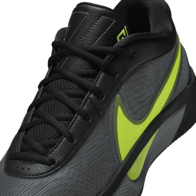 Chaussure de basket Giannis Freak 6