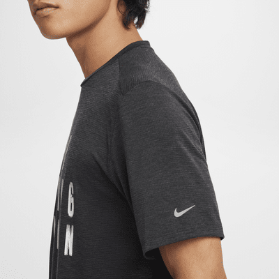 ナイキ ライズ 365 ランニング ディビジョン メンズ Dri-FIT ショートスリーブ ランニングトップ