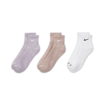 Nike Everyday Plus Cushioned Training Ankle Socks (3 Pairs)