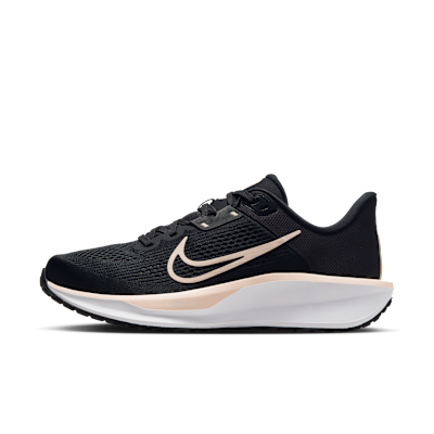 Nike Quest 6