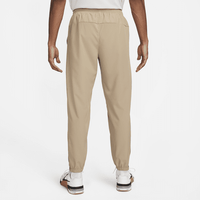 Pants Dri-FIT entallados versátiles para hombre Nike Form