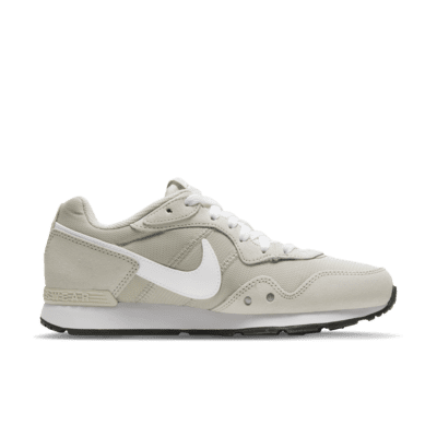 nike venture womens