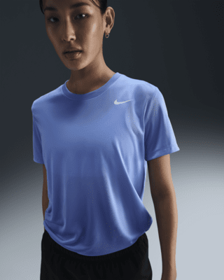 Женская футболка Nike Dri-FIT