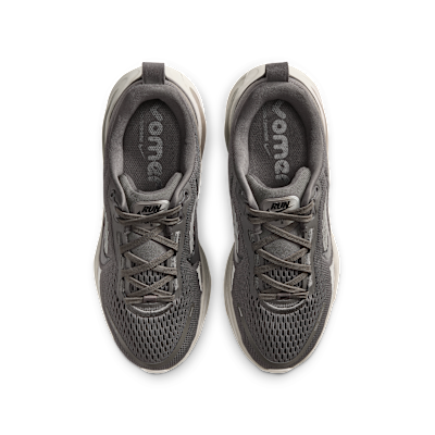 Chaussure de running sur route Nike Vomero 18 pour ado