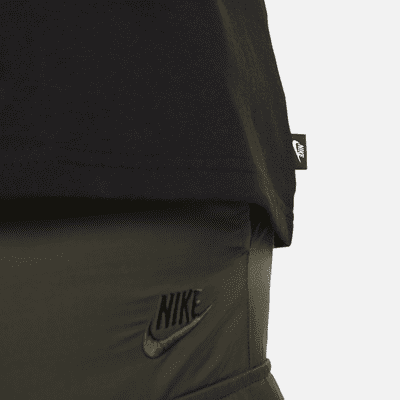 Nike Sportswear Premium Essentials Men's Long-Sleeve Pocket T-Shirt ...