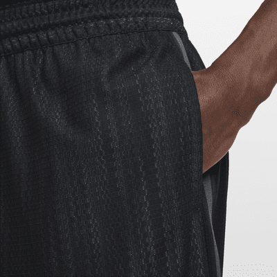 Shorts de básquetbol DNA de 15 cm 3 en 1 para hombre LeBron