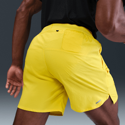 Pánské 18cm běžecké kraťasy Dri-FIT Nike Stride s všitými slipy