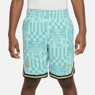 Shorts de básquetbol Nike DNA para niños talla grande LeBron x Liverpool FC