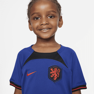 Netherlands 2022/23 Away Younger Kids' Football Kit. Nike FI