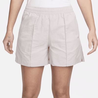 Shorts de tiro medio de 13 cm para mujer Nike Sportswear Everything Wovens