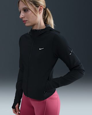 Женская куртка Nike Swift Therma-FIT Fitted для бега