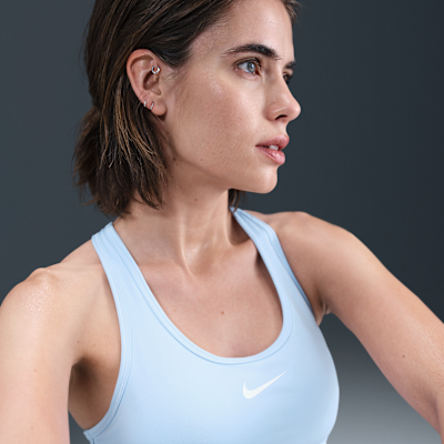 Nike Swoosh Medium Support