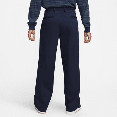 Calças estilo chino Nike Life para homem