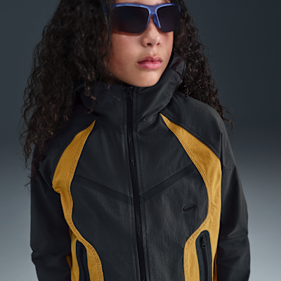 Nike Tech Big Kids' (Boys') Woven Jacket