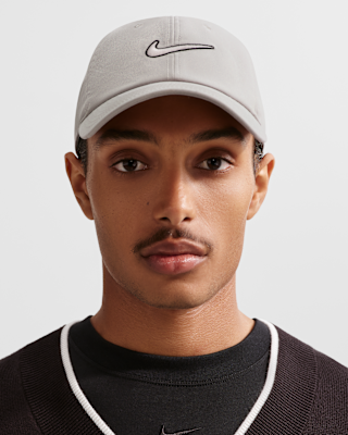 Женская кепка Nike Club Unstructured Swoosh Cap