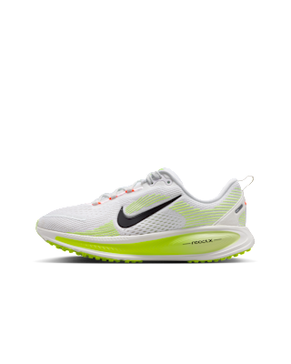 Детские кроссовки Nike Vomero 18 Big Kids' Road для бега