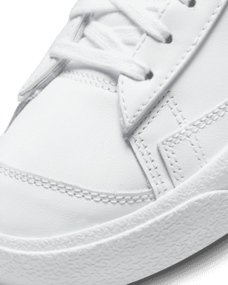 nike blazer mid 77 ess