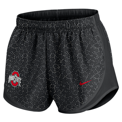 Shorts universitarios Nike Dri-FIT para mujer Ohio State Pattern Tempo