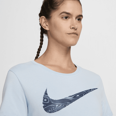 Playera de manga corta Dri-FIT para mujer Nike Slam