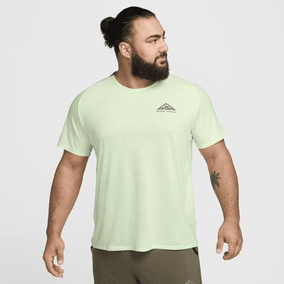 Playera de correr de manga corta Dri-FIT para hombre Nike Trail Solar Chase