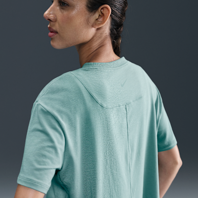 Playera de manga corta Dri-FIT cropped para mujer Nike One Relaxed