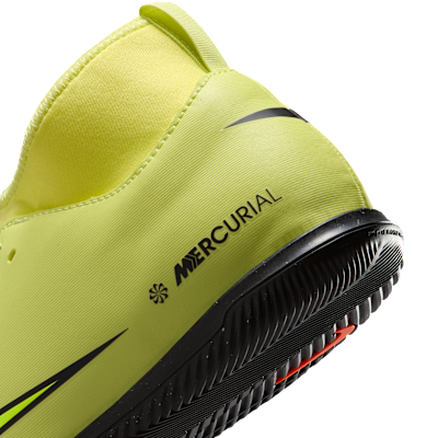Nike Jr. Mercurial Superfly 10 Club IC magasszárú futballcipő gyerekeknek/nagyobb gyerekeknek