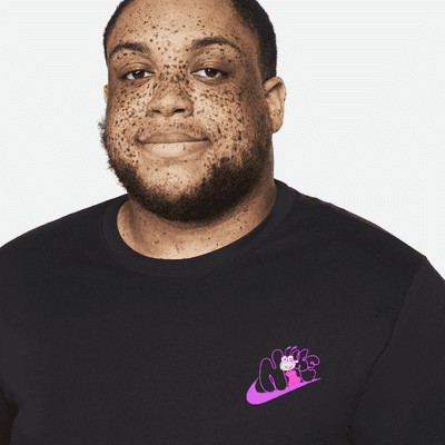 Playera que brilla en la oscuridad para hombre Nike Sportswear Nike Day