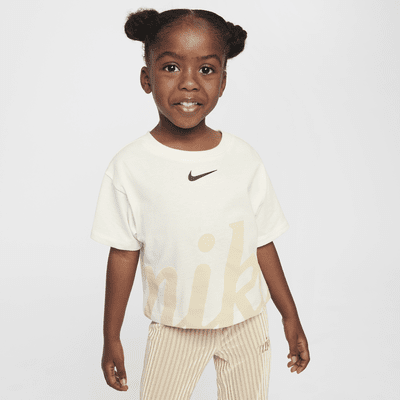 Playera con estampado cómoda para infantil Nike