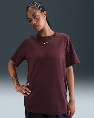 Женская футболка Nike Sportswear Essential