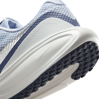 Damskie buty do biegania po asfalcie Nike Revolution 8