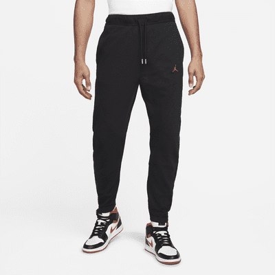 Conveniente secuestrar neumático Jordan Essentials Men's Warm-Up Trousers. Nike LU