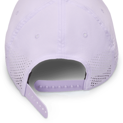 Gorra Swoosh estructurada Nike DriFIT ADV Club