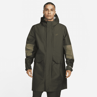 Parkas. Nike SE