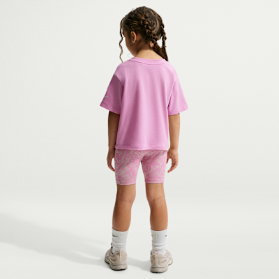 Conjunto de dos piezas de shorts de ciclismo para niños talla pequeña Nike Lace It Up