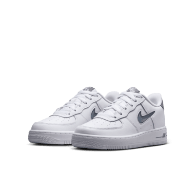 Nike Air Force 1 Older Kids' Shoes