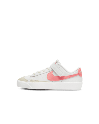 nike blazer low le shoes