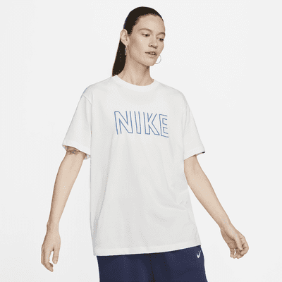 Nike Sportswear Women's T-Shirt. Nike UK