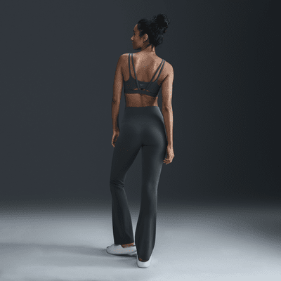 Brassière de sport rembourrée à maintien léger Nike Zenvy Strappy pour femme