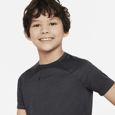 Nike Dri-FIT Academy Fußballoberteil für ältere Kinder