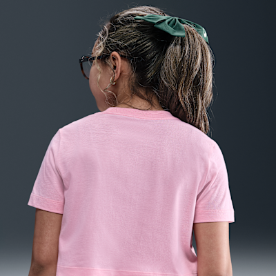 Nike Sportswear Big Kids' (Girls') Cropped T-Shirt