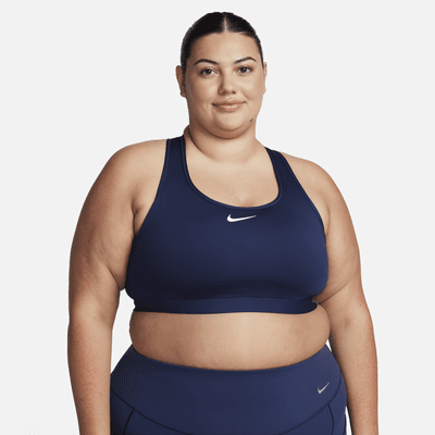Bra deportivo con almohadillas para mujer (talla grande) Nike Swoosh Medium Support