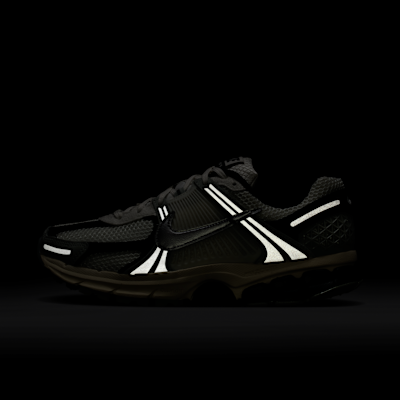 Nike Zoom Vomero 5 Women's Shoes