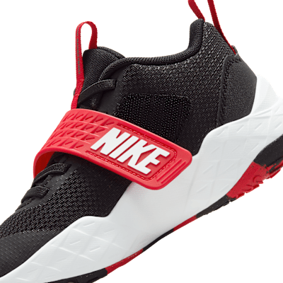 Nike Team Hustle D 12 Tenis para niños de preescolar