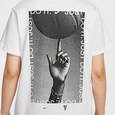 เสื้อยืดบาสเก็ตบอลแขนสั้นผู้หญิง Nike